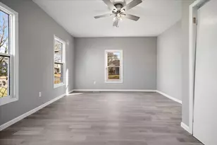 201 W Chestnut St, Fairbury, IL 61739 - Photo 23