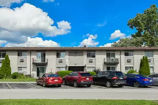 8999 Kennedy Dr, Des Plaines, IL 60016 - Photo 17