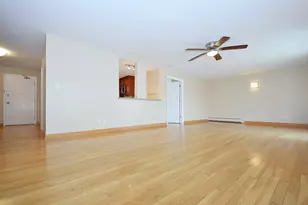 8999 Kennedy Dr, Des Plaines, IL 60016 - Photo 5