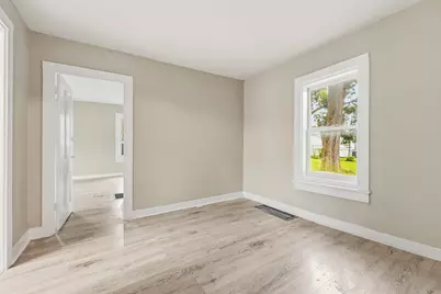 523 Batavia Avenue, Aurora, IL 60506 - Photo 11
