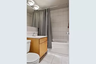 655 W Irving Park Road #4011, Chicago, IL 60613 - Photo 7