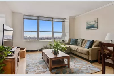 655 W Irving Park Road #4011, Chicago, IL 60613 - Photo 3