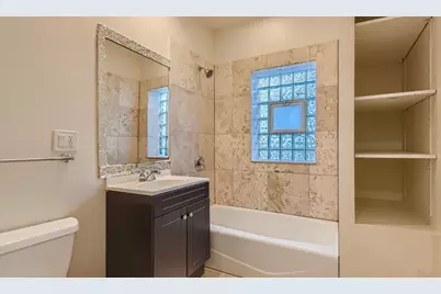 1734 W Estes Avenue #2R, Chicago, IL 60626 - Photo 7