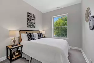 1457 W Thome Ave, Chicago, IL 60660 - Photo 25