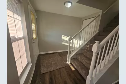 10 King Drive, Streamwood, IL 60107 - Photo 3