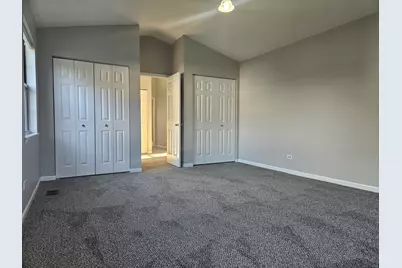 10 King Drive, Streamwood, IL 60107 - Photo 23