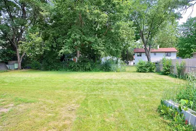 873 Yorkshire Lane, Crystal Lake, IL 60014 - Photo 27