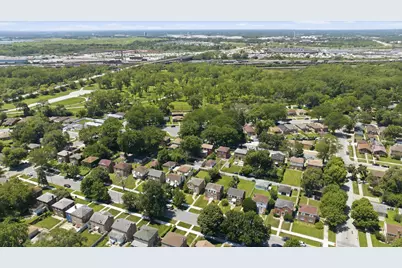 10122 S Luella Avenue, Chicago, IL 60617 - Photo 29