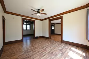 201 NE 4th St, Atlanta, IL 61723 - Photo 15