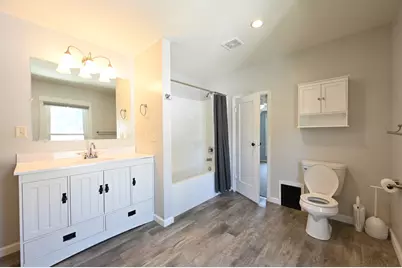 201 NE 4th Street, Atlanta, IL 61723 - Photo 25