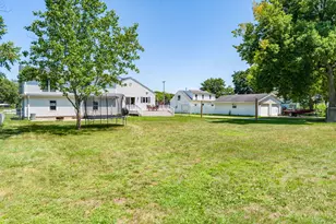 614 6th Ave, Erie, IL 61250 - Photo 25