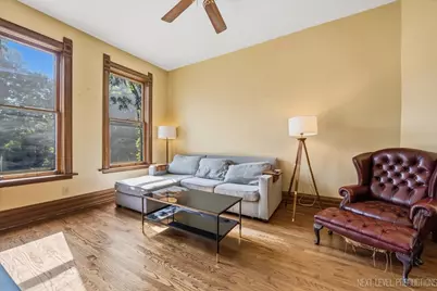 1137 S East Avenue, Oak Park, IL 60304 - Photo 7