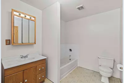 481 Lasalle Drive, Lake Holiday, IL 60552 - Photo 21