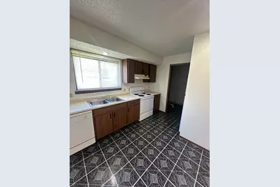 912 Pomona Drive #912, Champaign, IL 61822 - Photo 5