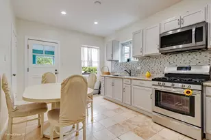 3405 Cuyler Ave, Berwyn, IL 60402 - Photo 9
