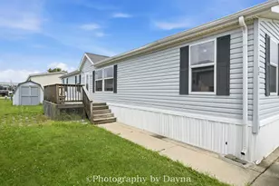 32 Saint Francis, Bourbonnais, IL 60914 - Photo 1