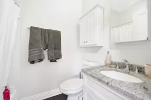 3600 N Oakley Ave, Chicago, IL 60618 - Photo 11