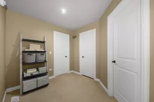 844 N Ellsworth St, Naperville, IL 60563 - Photo 23