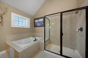 844 N Ellsworth St, Naperville, IL 60563 - Photo 17