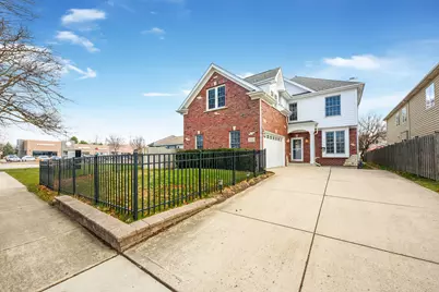 844 N Ellsworth Street, Naperville, IL 60563 - Photo 1