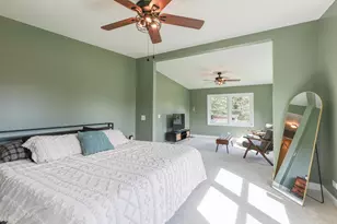 16 Crystal Ridge Dr, Crystal Lake, IL 60012 - Photo 15