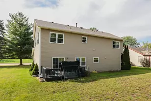 16 Crystal Ridge Dr, Crystal Lake, IL 60012 - Photo 27