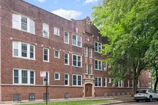 1469 W Berteau Ave, Chicago, IL 60613 - Photo 1