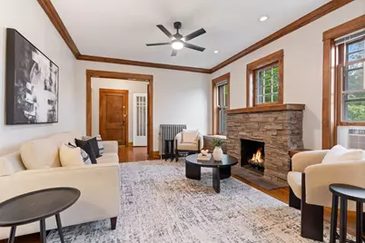 1469 W Berteau Avenue #303, Chicago, IL 60613 - Photo 7