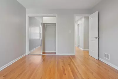 8156 Knox Avenue, Skokie, IL 60076 - Photo 19