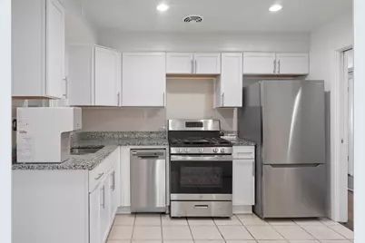 8156 Knox Avenue, Skokie, IL 60076 - Photo 5