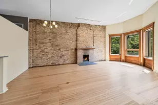 3717 N Pine Grove Ave, Chicago, IL 60613 - Photo 7