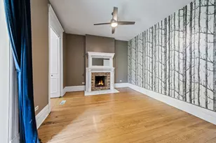 3717 N Pine Grove Ave, Chicago, IL 60613 - Photo 19