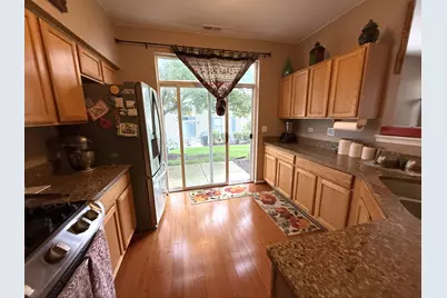 2871 Falling Waters Lane, Lindenhurst, IL 60046 - Photo 7