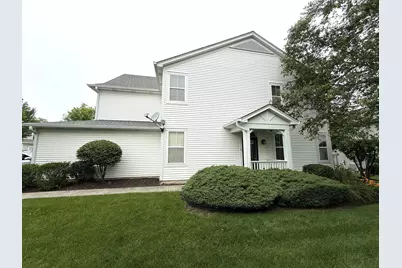 2871 Falling Waters Lane, Lindenhurst, IL 60046 - Photo 1