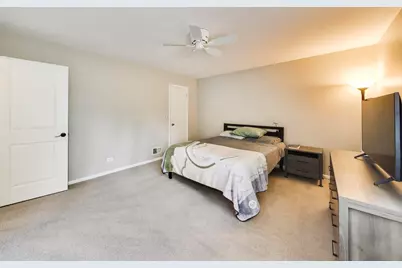 1207 W Thomas Street, Arlington Heights, IL 60004 - Photo 17