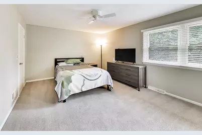 1207 W Thomas Street, Arlington Heights, IL 60004 - Photo 15
