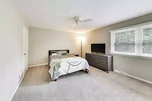 1207 W Thomas St, Arlington Heights, IL 60004 - Photo 15
