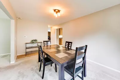 1207 W Thomas Street, Arlington Heights, IL 60004 - Photo 5