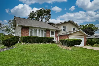 208 Sumac Lane, Schaumburg, IL 60193 - Photo 1