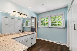 37W384 Ronsu Ln, Saint Charles, IL 60175 - Photo 19