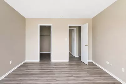 1500 Robin Circle #418, Hoffman Estates, IL 60194 - Photo 7