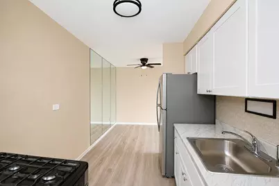 1500 Robin Circle #418, Hoffman Estates, IL 60194 - Photo 5