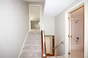 1329 Stonegate Rd, Naperville, IL 60540 - Photo 9