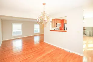 1329 Stonegate Rd, Naperville, IL 60540 - Photo 11