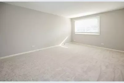 1329 Stonegate Road, Naperville, IL 60540 - Photo 5