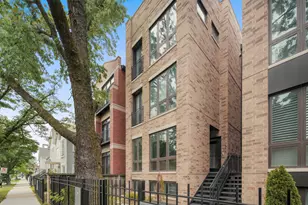 1516 W Diversey Ave, Chicago, IL 60614 - Photo 1
