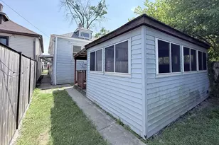 1426 W 112th Pl, Chicago, IL 60643 - Photo 23