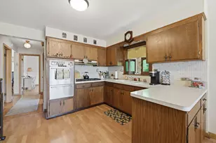 4916 N Ridgewood Ave, Norridge, IL 60706 - Photo 5