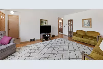 4916 N Ridgewood Avenue, Norridge, IL 60706 - Photo 3
