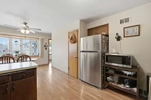4916 N Ridgewood Ave, Norridge, IL 60706 - Photo 9